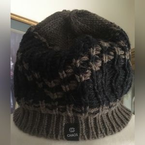 Chaos black/tan winter hat
